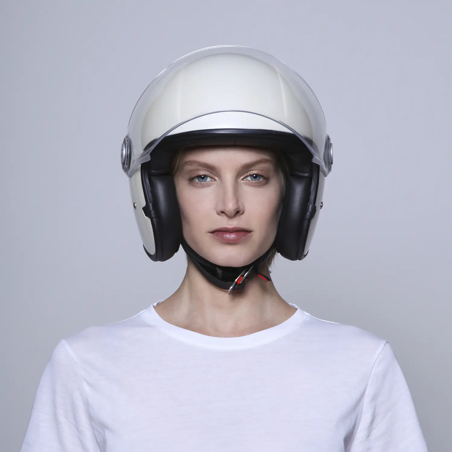 dmd.eu - P1 COVER VISOR indossato-1