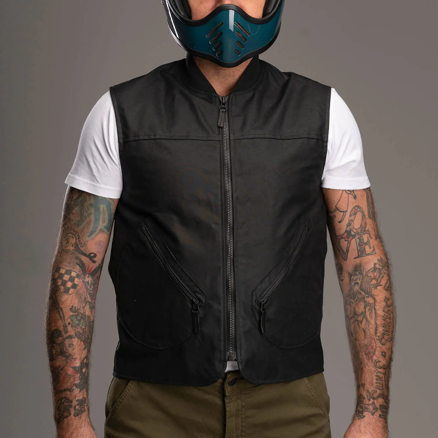 dmd.eu - GILET BLACK indossato-1